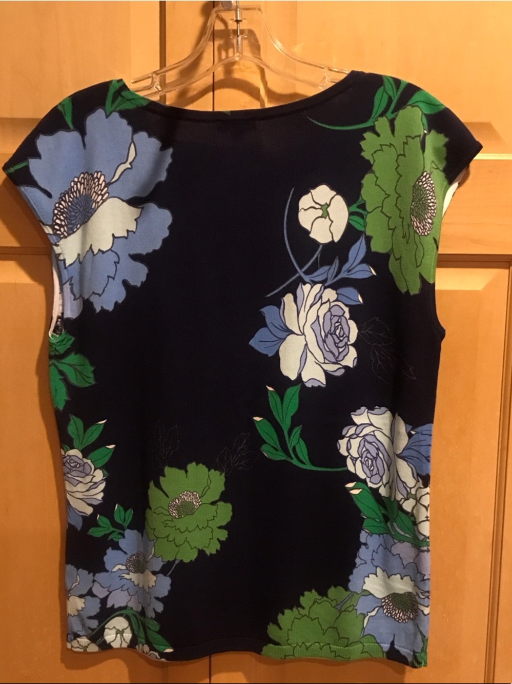 New Talbots Navy Floral Scoop-Neck Sleeveless Pullover - Picture 5 of 6